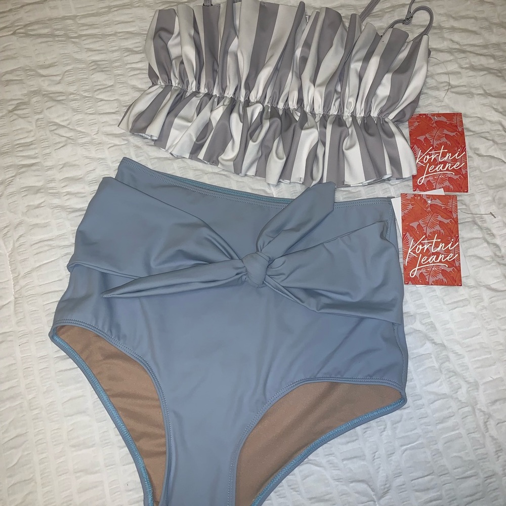 NWT Set Oversized Ruffle Top and Tie Up Bottoms